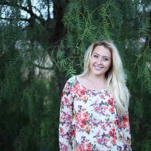 Meet your Posher, Hannah